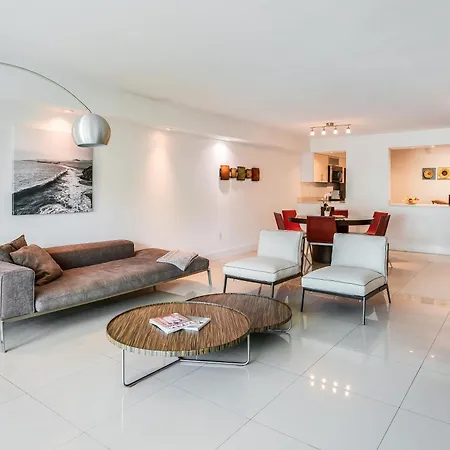 Beach Haus Bal Harbour Aparthotel Quarto foto