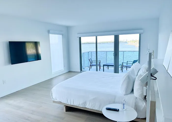 Beach Haus Bal Harbour
