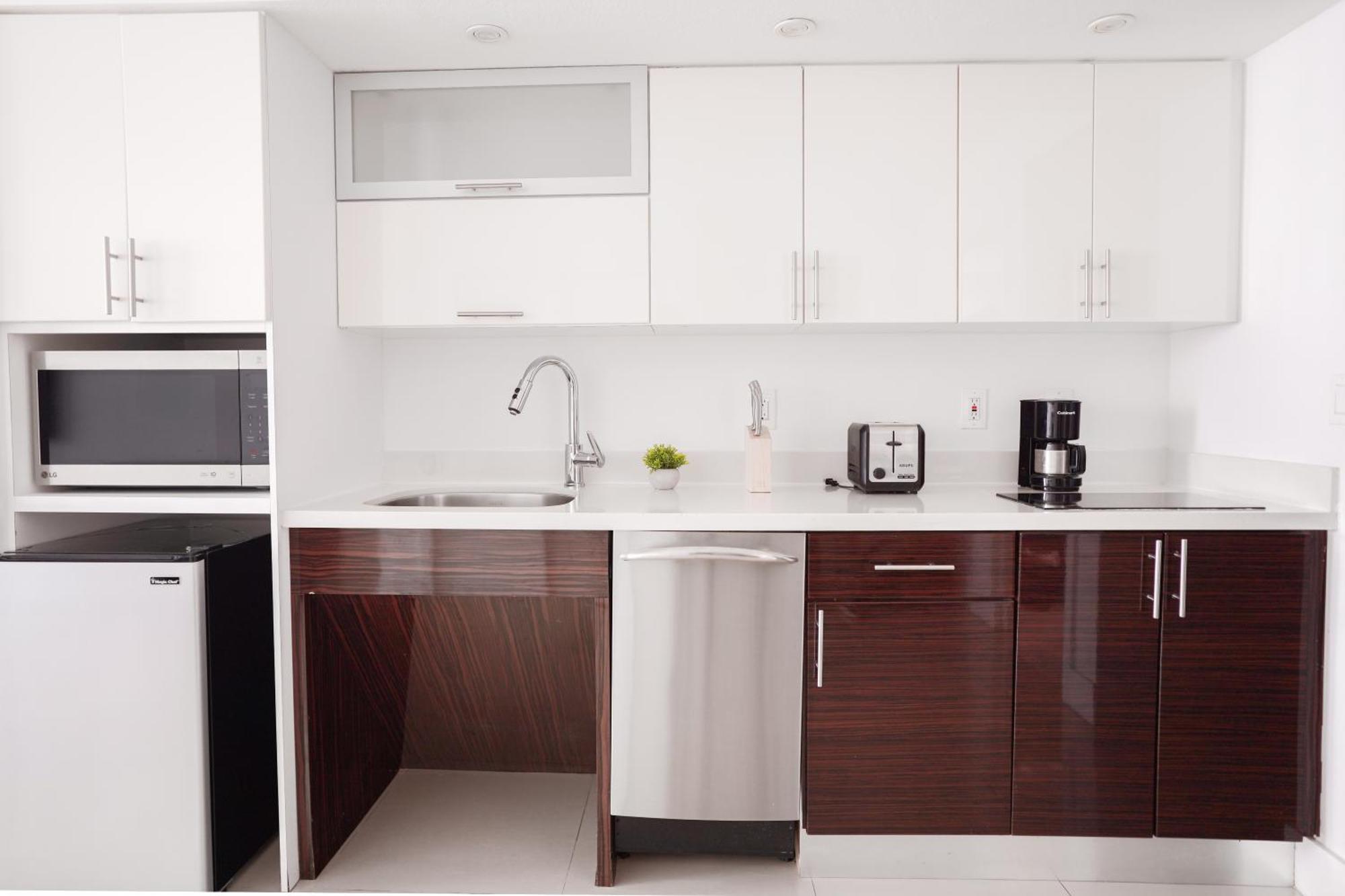 Apart-hotel Haus Bal Harbour