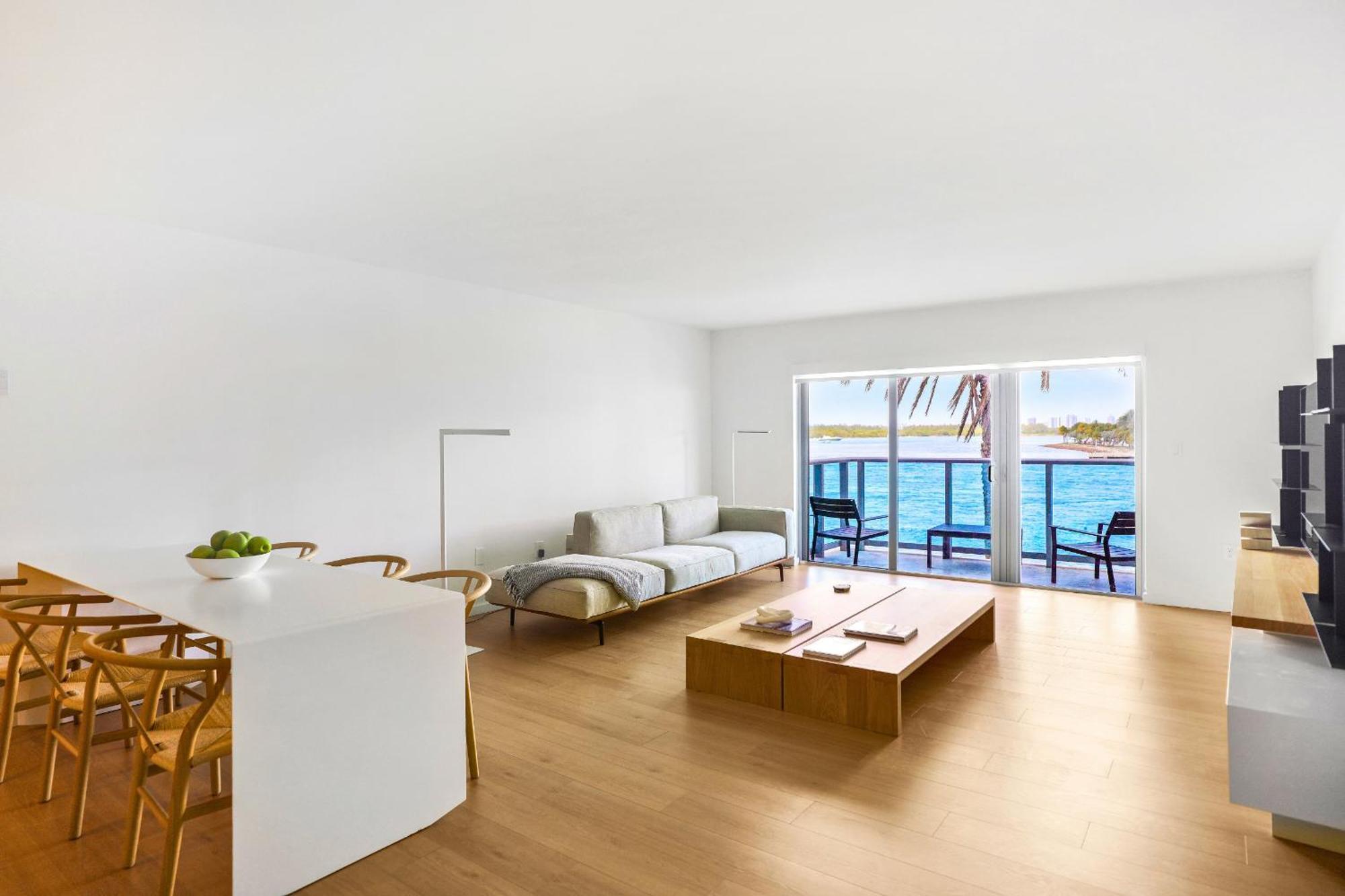 Haus 4*